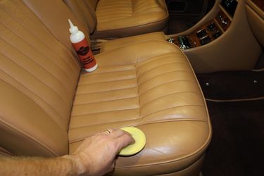 LEATHER_UPHOLSTERY_CLEANSED__CONDITIONED